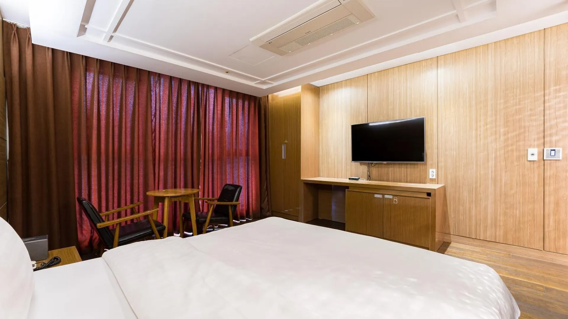 ****  Browndot Hotel Incheon Songdo South Korea