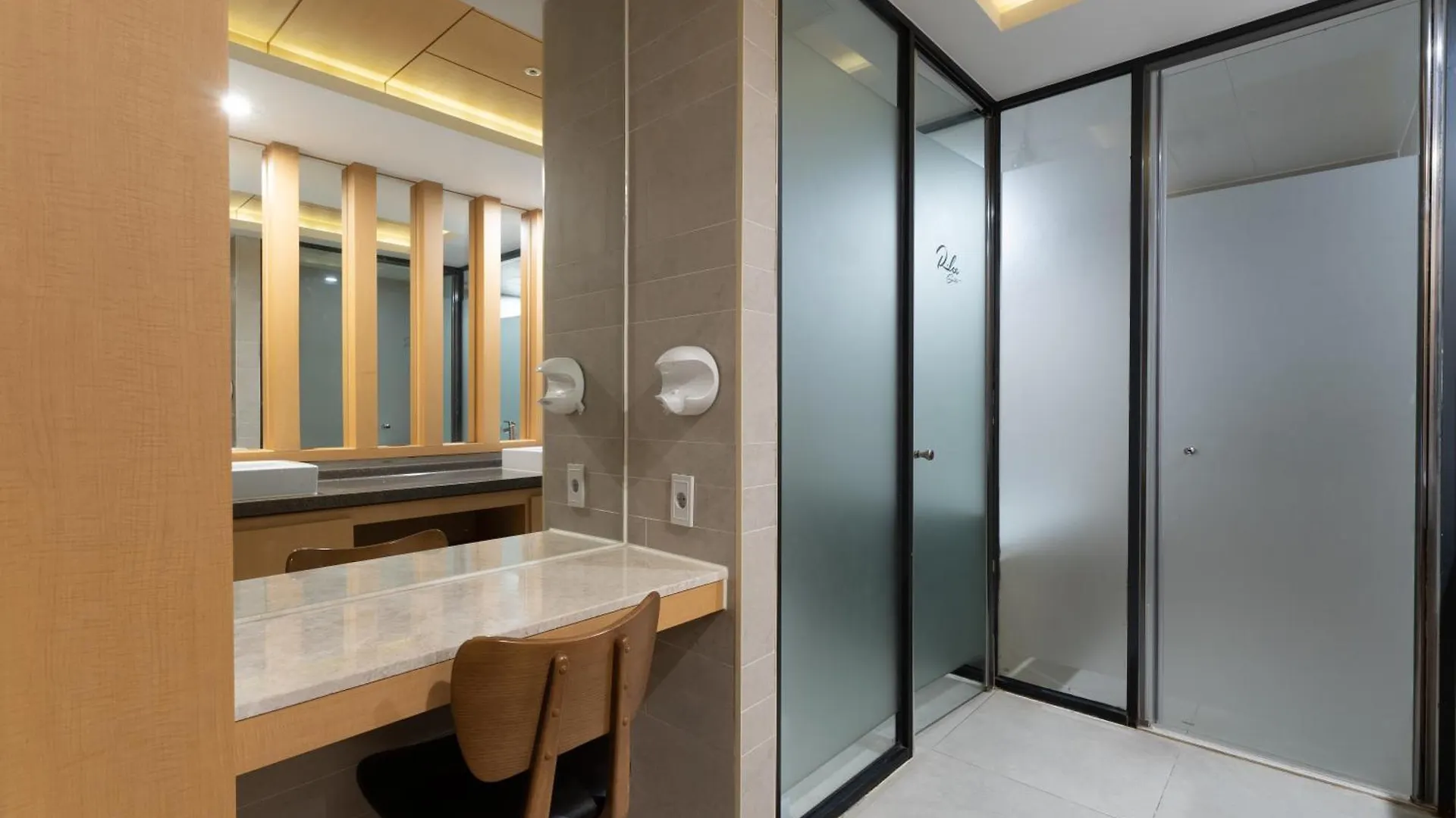 Browndot Hotel Incheon Songdo South Korea